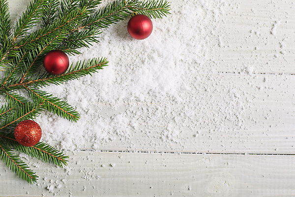 포토 JPG 해외이미지 나무 디자인 벽 백그라운드 크리스마스 겨울 텍스트 공 탁자 새해 바닥 주택 사람없음 목재 장식 빨간색 초록색 빛 회색 장식볼 수확 흰색 나뭇가지 시골 소나무 판넬 널 질감 복고 서리 전나무 내추럴 엘리먼트 옛날 프로방스 스타일 카피스페이스 해외202004 해외포토 식물 계절 기념일 컬러 가구 농업 재료 건물 공백 파일형식 이미지허브