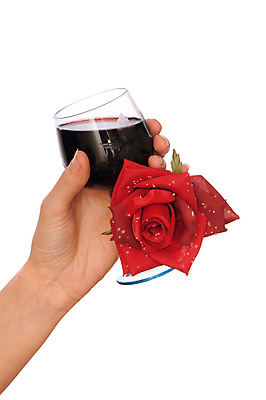 포토 JPG 해외이미지 1 손 여자 장갑 와인잔 유리 사람 성인 사람없음 와인 젖음 축하 알코올 신선 잡기 액체 주기 팔 해외202004 해외포토 잡화 컨셉 술잔 모션 재질 주류 신체부위 파일형식 이미지허브