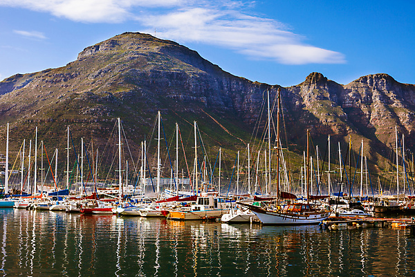 포토 JPG 해외이미지 바다 여행 요트 교통시설 아프리카 하늘 낚시 바람 휴가 산 항해 풍경 사람없음 물 여름 파란색 반사 여행객 항구 침묵 젖음 흰색 만 보트 재산 망토 방파제 함선 포트 타운 남쪽 돛대 해외202004 해외포토 자연요소 계절 공공시설 나라 컬러 교통 배_교통 레저 날씨 사람 금융 소리 도시 방향 시설 파일형식 이미지허브