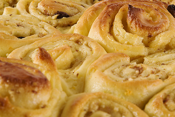 포토 JPG 해외이미지 접시 행복 음식 과일 나선형 사람없음 장식 파티 쿠키 과자 케이크 식당 식사 희망 사막 우유 껍질 신선 최고 황금 달콤 사과 유혹 설탕 굽기 만족 부드러움 젤리 칼로리 꿀 핸드메이드 해외202004 해외포토 식기 감정 컨셉 무늬 디저트 유제품 이벤트 상점 감각 맛 구이 파일형식 이미지허브