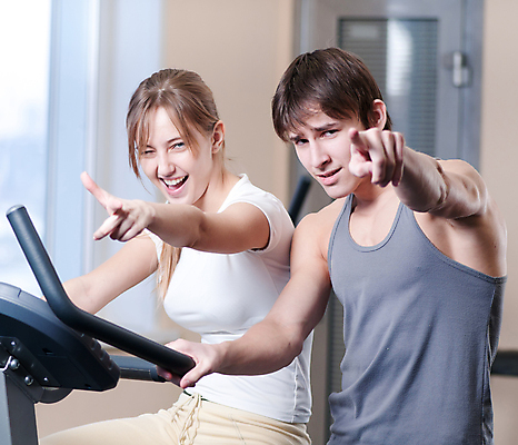 포토 JPG 해외이미지 백인 스포츠 백그라운드 실내 건강 사람 두명 파란색 스터디 달리기 조깅 운동 검은색 강사 스트레칭 몸무게 만족 바디케어 견습생 해외202004 해외포토 서양인 직업 감정 컬러 모션 내부 학습 파일형식 이미지허브