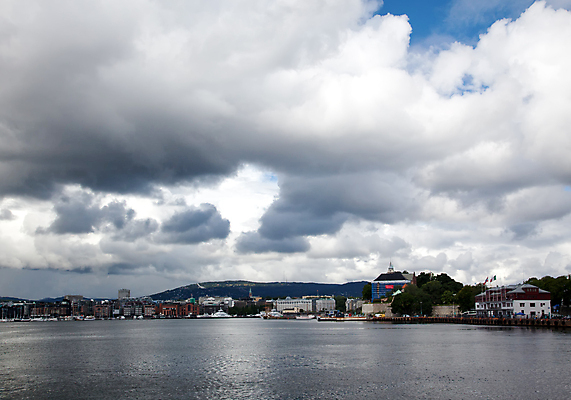 포토 JPG 해외이미지 구름 호수 여행 자연 하늘 산 노르웨이 풍경 사람없음 야외 물 시골 만 북쪽 스칸디나비아 옛날 해외202004 해외포토 자연요소 유럽 방향 생태계 파일형식 이미지허브