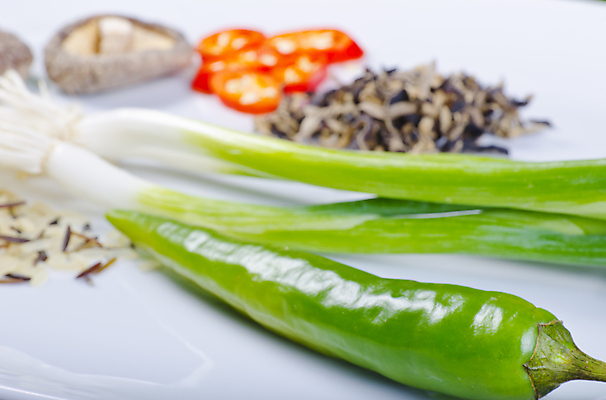 포토 JPG 해외이미지 음식 다이어트 채소 자연 고추 밥 건강 요리 사람없음 약 갈색 주방 식사 중국 흰색 신선 향신료 후추 대두 이국적 해외202004 해외포토 아시아 컬러 의학 생태계 향미료 파일형식 이미지허브