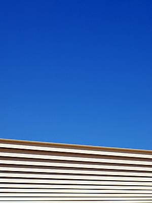 포토 JPG 해외이미지 산업 선 백그라운드 하늘 추상 사람없음 장식 세로 파란색 금속 페인트 줄무늬 공백 흰색 얼룩 철 부식 질감 심플 공학 철강 해외202004 해외포토 교육 컬러 무늬 재질 파일형식 이미지허브