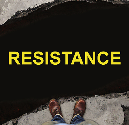 포토 JPG 해외이미지 도로 신발 컨셉 비즈니스 거리 사람없음 금융 가을 업무 비즈니스맨 틈 균열 위험 결심 무서움 아스팔트 허들 장애물 문제 통과 극복 깊이 단절 섞기 어려움 위기 트러블 해외202004 해외포토 계절 남자 감정 길 교통시설 모션 경제 작업 직장인 파일형식 이미지허브