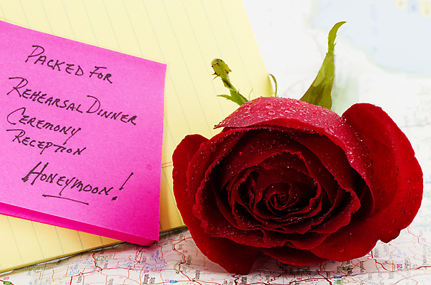 포토 JPG 해외이미지 여행 결혼 지도 포장 이벤트 사람없음 빨간색 장미 쪽지 저녁식사 신혼여행 계획 준비 팩 패드 접수 조언 해외202004 해외포토 꽃 컬러 컨셉 식사 화장품 파일형식 이미지허브