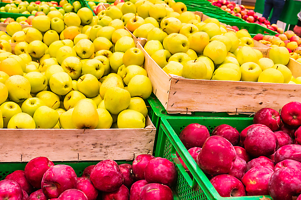 포토 JPG 해외이미지 잡화 계절 음식 백그라운드 농업 다이어트 과일 재료 자연 건강 종류 사람없음 빨간색 초록색 여름 컬러풀 노란색 쌓기 상점 신선 시장 달콤 맛 사과 먹기 유기농 날것 흙더미 슈퍼마켓 내추럴 숙성 채식주의자 해외202004 해외포토 웰빙 산업 컬러 컨셉 모션 흙 생태계 채식 파일형식 더미 이미지허브