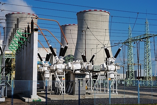 포토 JPG 해외이미지 식물 산업 선 백그라운드 공장 하늘 새로움 사람없음 여름 파란색 탑 힘 발전소 에너지 변화 역 수증기 위험 순환 장면 철사 볼트 봉 변압기 분배 석탄 전압 공급 해외202004 해외포토 건축물 계절 컬러 컨셉 공업 교통시설 모션 공구 파일형식 이미지허브