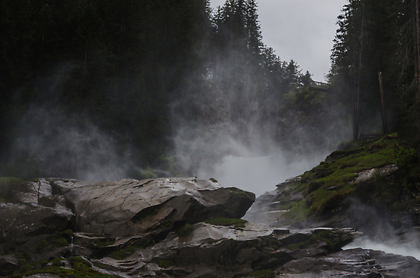 포토 JPG 해외이미지 공원 파도 비즈니스 모션 자연 풍경 사람없음 야외 물 햇빛 태양 환경 힘 봄 폭포 하이킹 젖음 흐름 에너지 가을 개울 해외202004 해외포토 자연요소 계절 공공시설 바다 컨셉 레저 강 생태계 파일형식 이미지허브