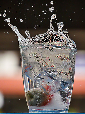 포토 JPG 해외이미지 열매 음료 음식 파도 백그라운드 잎 다이어트 과일 모션 자연 유리 딸기 추상 디저트 건강 사람없음 빨간색 초록색 물 거품 젖음 흐름 추위 흰색 신선 액체 달콤 떨어짐 오브젝트 고립 해외202004 해외포토 자연요소 식물 바다 컬러 컨셉 무늬 재질 맛 생태계 파일형식 이미지허브