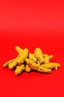 포토 JPG 해외이미지 식물 아시아 음식 재료 자연 건조 건강 요리 동양인 사람없음 빨간색 약 노란색 중국 조미료 막대기 맛 약초 가루 인도인 허브 향신료 오브젝트 매움 날것 아로마 뿌리 향 고립 섞기 식용 이국적 강황 세련 해외202004 해외포토 외국인 나라 컬러 컨셉 식재료 의학 인종 풀 생태계 향미료 파일형식 이미지허브