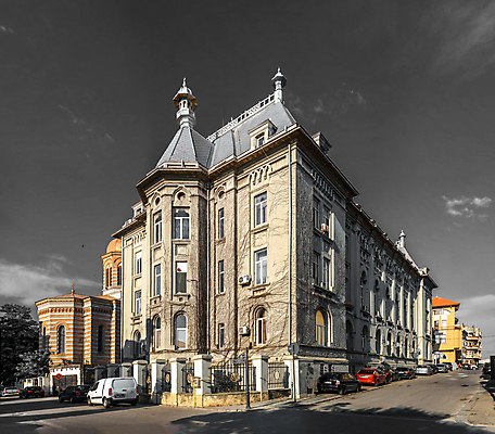 포토 JPG 해외이미지 유럽 여행 파노라마 사람없음 야외 건물 여름 도시풍경 휴양지 포트 루마니아 천연기념물 구시가지 안뜰 해외202004 해외포토 건축물 계절 나라 촬영기법 풍경 장소 도시 파일형식 이미지허브