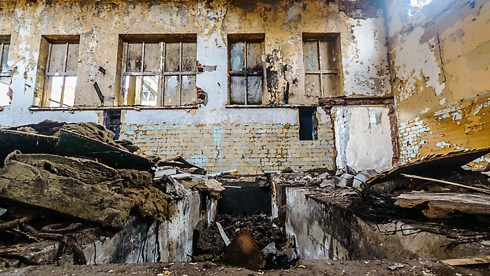 포토 JPG 해외이미지 산업 벽 백그라운드 건축양식 창문 공장 유리 벽돌 직장 사람없음 내부 건물 빛 금속 검은색 어둠 수확 도시 폐기물 위험 버리기 창고 복고 먼지 낭비 구식 그런지 깨짐 방치 썩음 옛날 철강 파멸 해외202004 해외포토 건축물 건축 컬러 컨셉 농업 회사 공업 모션 재질 쓰레기 파일형식 소멸 이미지허브