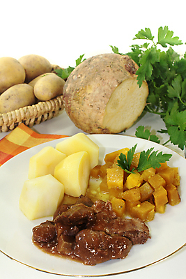 포토 JPG 해외이미지 접시 사슴 감자 파슬리 요리 사람없음 허브 백자 해외202004 해외포토 식물 식기 채소 포유류 도자기 파일형식 이미지허브