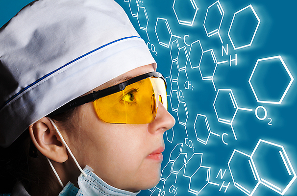 포토 JPG 해외이미지 직업 학생 여자 과학 병원 실험 한명 사람 약 장비 의사 작업 액체 실험실 생명공학 약국 과학자 분석 생물학 조제 화학물질 화학자 해외202004 해외포토 1 교육 컨셉 의학 의료진 화학 만들기 학자 파일형식 이미지허브