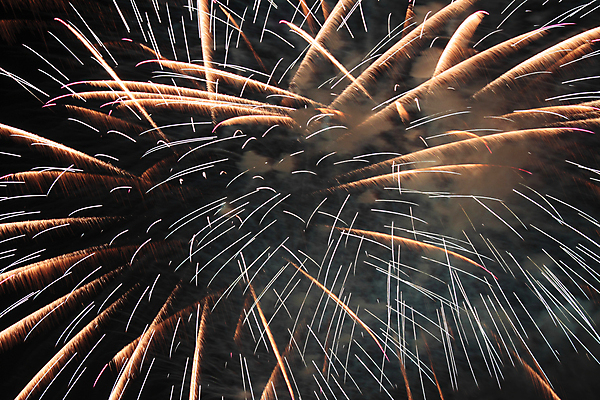 포토 JPG 해외이미지 불 폭죽 이벤트 사람없음 초록색 빛 컬러풀 파티 일본 검은색 축제 어둠 로켓 야간 저녁 파열 8월 해외202004 해외포토 자연요소 아시아 컬러 날짜 파일형식 이미지허브