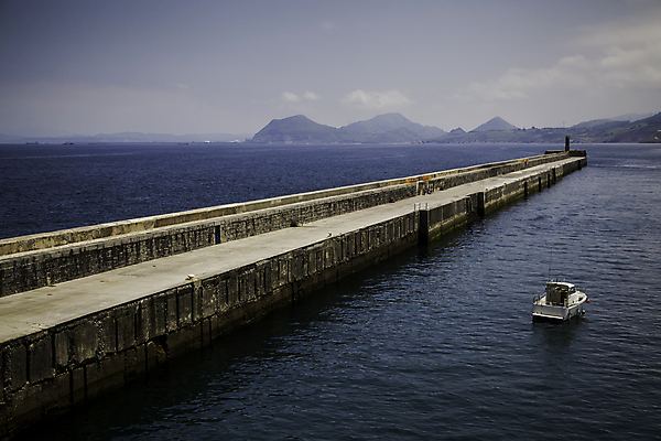 포토 JPG 해외이미지 호수 바다 섬 여행 백그라운드 자연 하늘 휴식 파노라마 풍경 사람없음 야외 목재 물 여름 파란색 항구 침묵 산책로 가을 도시 뜨거움 고독 숲 열대우림 방파제 포트 고립 나루 철책 수평선 해외202004 해외포토 자연요소 나무 계절 공공시설 감정 길 컬러 컨셉 재료 교통시설 촬영기법 소리 생태계 파일형식 이미지허브
