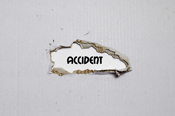 포토 JPG 해외이미지 구름 백그라운드 컨셉 비즈니스 안전 사람없음 빨간색 금융 단어 3D 검은색 손상 구멍 모서리 가장자리 보호 위험 사건 계약 보안 찢어짐 보험 그런지 단절 돌봄 정책 해외202004 해외포토 자연요소 문자 컬러 모션 경제 둘레 디지털합성 파일형식 이미지허브