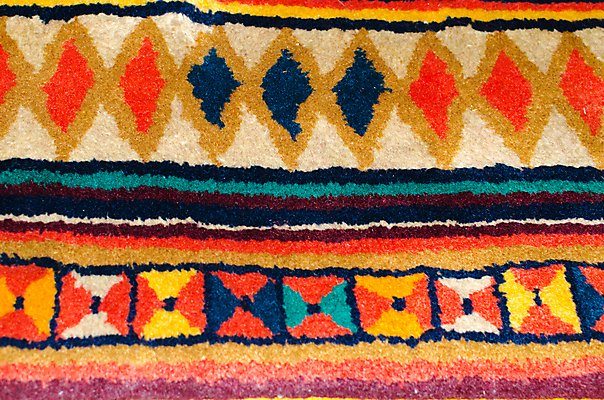 포토 JPG 해외이미지 디자인 백그라운드 꽃무늬 패턴 추상 프레임 사람없음 가로 빛 반사 노란색 우주 공백 활발 화려 재산 고급 가득함 질감 심플 각도 슛 문학 비네팅 그런지 부족함 해외202004 해외포토 꽃 컬러 컨셉 무늬 촬영기법 금융 파일형식 이미지허브