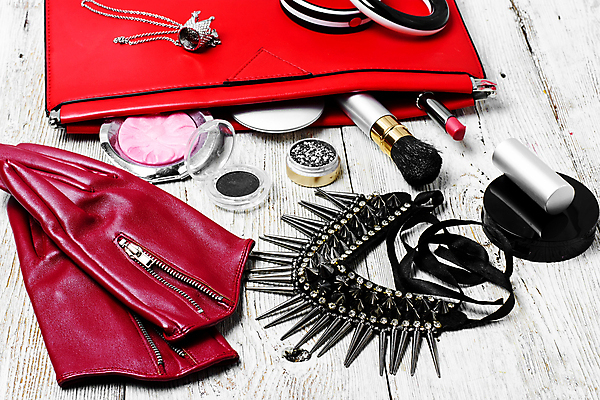 포토 JPG 해외이미지 여자 장갑 컨셉 가방 팔찌 사람없음 빛 세트 유행 화장품 핸드백 흰색 반지 도시 붓 화려 지갑 우아함 가죽 가루 향수 오브젝트 마스카라 스타일 해외202004 해외포토 잡화 컬러 장신구 사람 뷰티 파일형식 이미지허브