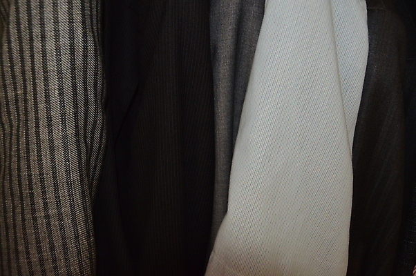 포토 JPG 해외이미지 디자인 옷 백그라운드 패턴 추상 종류 사람없음 초록색 파란색 컬러풀 유행 쌓기 직물 면 뜨개질 묘사 질감 접기 스타일 많음 해외202004 해외포토 컬러 컨셉 무늬 모션 취미 파일형식 이미지허브