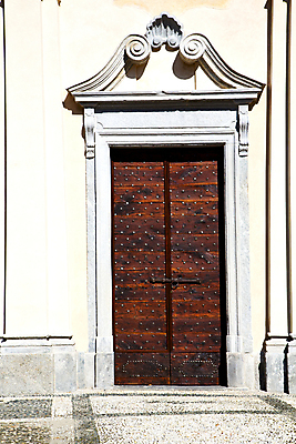포토 JPG 해외이미지 유럽 기독교 종교 문화 벽 조각 여행 십자가 건축양식 벽돌 자물쇠 그림자 사람없음 목재 교회 문 탑 금속 이탈리아 궁전 바위 기둥 도시 그리기 역사 보행로 철 부식 모자이크 단계 천연기념물 놋쇠 밀라노 옛날 절개 철강 화창 해외202004 해외포토 나무 건축물 건축 나라 길 고건축 재료 종교건축 모션 재질 날씨 건물 돌_바위 파일형식 이미지허브