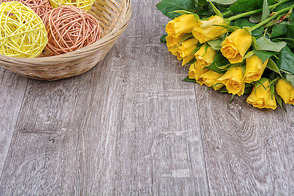 포토 JPG 해외이미지 사랑 사람없음 목재 빨간색 장미 해외202004 해외포토 나무 꽃 감정 컬러 재료 파일형식 이미지허브