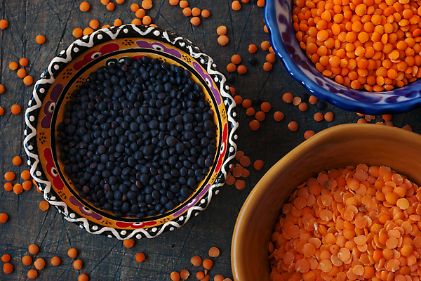 포토 JPG 해외이미지 그릇 접시 디자인 음식 백그라운드 패턴 오렌지 탁자 사람없음 목재 빨간색 파란색 주방 검은색 어둠 여러개 수확 흰색 도자기 냄비 복고 함선 프랑스어 꼬투리 생식 얇은 찰과상 해외202004 해외포토 나무 문자 식기 컬러 가구 다수 무늬 농업 배_교통 과일 재료 상처 솥 파일형식 이미지허브