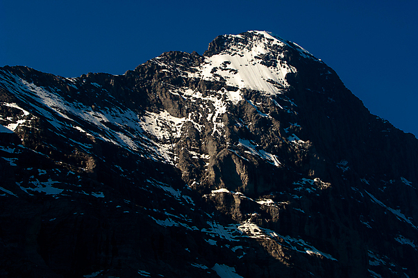 포토 JPG 해외이미지 구름 유럽 여행 자연 하늘 스키 산 파노라마 풍경 사람없음 야외 여름 파란색 냉동 추위 안개 숲 스위스 빙하 알프스 장면 북쪽 절정 해외202004 해외포토 자연요소 계절 나라 컬러 날씨 겨울스포츠 촬영기법 방향 생태계 파일형식 이미지허브