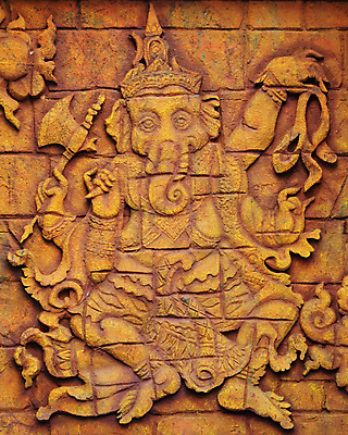 포토 JPG 해외이미지 동물 아이콘 전통 아시아 종교 문화 얼굴 조각 태국 코끼리 미술 동양인 사람없음 컬러풀 조각상 갈색 머리 평화 바위 기도 사찰 행운 역사 인도인 신화 귀족 숭배 신앙심 옛날 힌두교 해외202004 해외포토 외국인 나라 컬러 컨셉 포유류 종교건축 문화예술 인종 신체부위 조형물 돌_바위 파일형식 이미지허브