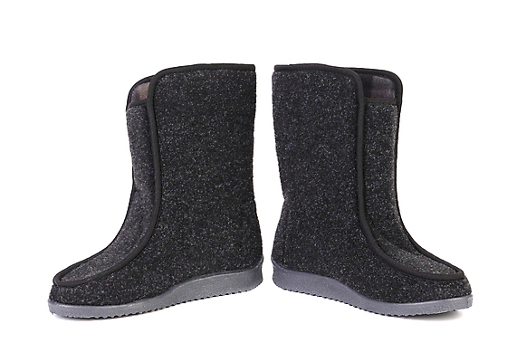 포토 JPG 해외이미지 1 옷 남자 줄 스포츠 여행 백그라운드 신발 겨울 장신구 발 노동자 새로움 부츠 따뜻함 안전 사람없음 야외 옆모습 달리기 유행 검은색 산책 가을 업무 작업 거친 닫기 보호 오브젝트 싱글 밟기 고무 고립 양발 운동화끈 울퉁불퉁 유일 해외202004 해외포토 직업 계절 뷰포인트 컬러 컨셉 모션 휴식 사람 신체부위 끈 파일형식 이미지허브