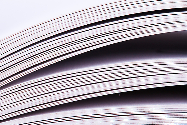 포토 JPG 해외이미지 교육 종이 문화 백그라운드 컨셉 패턴 곡선 표면 문구용품 숙이기 취미 사람없음 책 사무실 독서 사무용품 공책 정보 덮개 흰색 오픈 닫기 도서관 잡지 인쇄 타일 묘사 문서 각도 페이지 시트 접기 줄서기 해외202004 해외포토 선 컬러 포즈 무늬 비즈니스 모션 간행물 뚜껑 오브젝트 파일형식 이미지허브