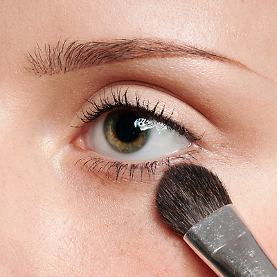 포토 JPG 해외이미지 백인 모델 응시 여자 한명 사람 성인 화장 뷰티 화장품 터치 화려 눈썹 속눈썹 피부 메이크업브러쉬 아이메이크업 의료성형뷰티 성인여자한명만 해외202004 해외포토 서양인 1 시선 얼굴 컨셉 신체부위 붓 여자한명만 성인여자만 파일형식 이미지허브