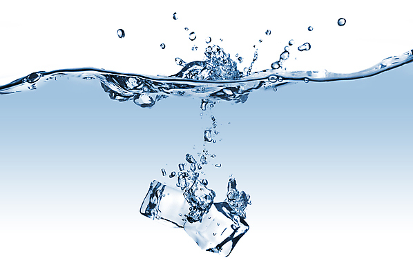 포토 JPG 해외이미지 사람없음 파란색 얼음 블록 투명 액체 시원함 큐브 정사각형 고체 해외202004 해외포토 자연요소 도형 컬러 파일형식 이미지허브