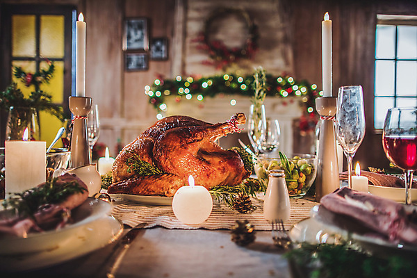 포토 JPG 해외이미지 전통 접시 행복 음식 백그라운드 크리스마스 휴가 새해 육류 요리 사람없음 축제 식사 저녁식사 인사 선택 맛 굽기 먹기 기아 메뉴 잔치 서빙 칼로리 무침 칠면조 크리스마스이브 해외202004 해외포토 식기 기념일 감정 컨셉 식재료 모션 조류 예절 구이 사회이슈 파일형식 이미지허브