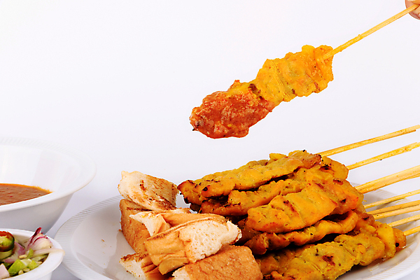 포토 JPG 해외이미지 전통 아시아 문화 음식 백그라운드 잎 태국 양파 오이 거리 건강 육류 돼지고기 요리 동양인 사람없음 식당 축제 식사 저녁식사 치킨 중국 흰색 뜨거움 막대기 꼬치 시장 달콤 맛 그릴 바비큐 굽기 매움 땅콩 고립 뷔페 인기 스타일 해외202004 해외포토 식물 나라 컬러 컨셉 채소 식재료 주방용품 인종 상점 견과류 구이 닭고기요리 파일형식 이미지허브