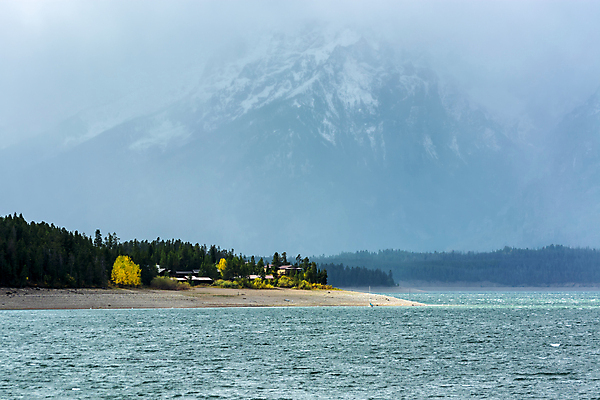 포토 JPG 해외이미지 나무 구름 공원 하늘 휴가 산 풍경 사람없음 건물 가로 초록색 물 파란색 노란색 미국 가을 흰색 신선 구성 와이오밍 전국 절정 해외202004 해외포토 자연요소 식물 건축물 계절 공공시설 컬러 북아메리카 파일형식 이미지허브