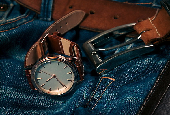 포토 JPG 해외이미지 디자인 남자 시계 백그라운드 컨셉 비즈니스 장신구 탁자 사람없음 목재 파란색 갈색 유행 우주 금속 검은색 침묵 수확 벨트 흰색 청바지 시간 지갑 클래식 고급 우아함 정상 가죽 손목시계 오브젝트 질감 위치 스타일 힙스터 해외포토 나무 잡화 패션 컬러 가구 농업 재료 바지 재질 사람 소리 파일형식 이미지허브