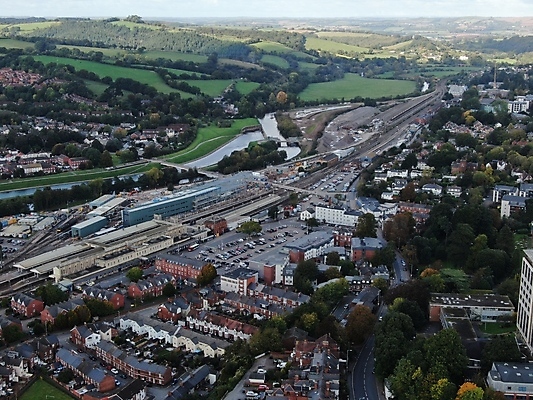 포토 JPG 해외이미지 영국 잉글랜드 안테나 사람없음 건물 강 도시풍경 도시 센터 타운 드론 해외포토 건축물 유럽 통신 풍경 파일형식 이미지허브