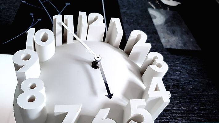 포토 JPG 해외이미지 손 디자인 얼굴 벽 시계 과학 백그라운드 컨셉 비즈니스 학교 미래 화살 바닥 아이디어 흑백 실내 그림자 사람없음 가로 사무실 달리기 흰색 긴급 시간 비교 닫기 은색 자르기 손목시계 속도 약속 심플 아날로그 질서 서명 종료 재촉 분 순간 압력 카운트다운 해외포토 교육 컬러 장신구 모션 촬영기법 내부 신체부위 예절 파일형식 이미지허브