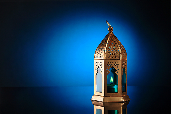 포토 JPG 해외이미지 전통 문화 휴가 이집트 사람없음 파란색 빛 반사 축제 골동품 등불 램프 축하 황금 오브젝트 복고 모로코 라마단 복잡 옛날 카피스페이스 해외포토 컬러 컨셉 아프리카 조명 공백 파일형식 이미지허브