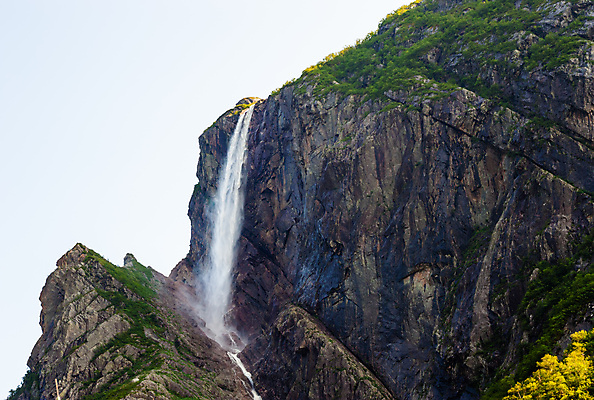 포토 JPG 해외이미지 나무 식물 캐나다 모션 자연 산 풍경 경사 사람없음 야외 초록색 물 여름 강 절벽 폭포 젖음 바위 개울 황무지 떨어짐 산등성이 분무기 암초 내추럴 지질학 스플래쉬 해외포토 자연요소 계절 교육 컬러 컨셉 북아메리카 돌_바위 생태계 파일형식 이미지허브