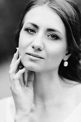 포토 JPG 해외이미지 나무 드레스 공원 행복 자연 사랑 한명 초록색 여름 갈색 정원 봄 산책 흰색 숲 터키석 혼자 해외포토 식물 1 옷 계절 공공시설 감정 컬러 휴식 사람 보석 생태계 파일형식 이미지허브