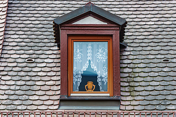 포토 JPG 해외이미지 나무 디자인 유럽 벽 여행 건축양식 창문 자연 유리 지붕 독일 사람없음 건물 목재 장식 꽃병 수확 골동품 커튼 얼룩 널 타일 묘사 질감 잡동사니 내추럴 수목 옛날 해외포토 식물 건축물 건축 꽃 나라 농업 재료 재질 생태계 파일형식 이미지허브