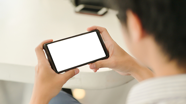 포토 JPG 해외이미지 직업 라이프스타일 손 비즈니스 사업가 통신 성공 모바일 노동자 사람 앉기 정장 사람없음 야외 금융 노트북 스마트폰 핸드폰 컴퓨터 터치패드 사무실 디지털 스크린 게임 타이핑 키보드 도시 업무 비즈니스맨 네트워크 메시지 무선전화기 전화기 스마트 온라인 변호사 경영 문자메시지 소셜미디어 터치스크린 해외포토 옷 남자 컨셉 모션 놀이 생활 신체부위 경제 전자제품 스마트기기 작업 직장인 파일형식 이미지허브