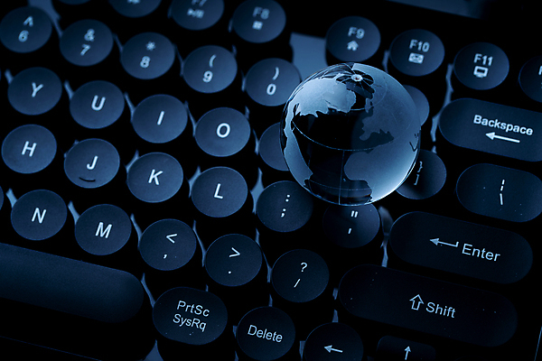 포토 JPG 해외이미지 아이콘 돈 인터넷 비즈니스 미래 선물 사람없음 쇼핑 세계 글로벌 지구본 세일 바구니 상점 금속 웹 카트 블록 신용카드 시장 E 구매 심볼 사인 상업 결제 클릭 온라인 전자상거래 인터넷주소 마케팅 스타일 힙스터 미니멀 해외포토 알파벳 패션 컨셉 재질 금융 재산 파일형식 이미지허브