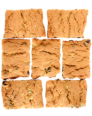 포토 JPG 해외이미지 전통 음식 백그라운드 디저트 사람없음 갈색 쿠키 케이크 식사 어둠 신선 달콤 맛 아침식사 유혹 굽기 칼로리 코코아 건포도 고립 부스러기 브라우니 페스츄리 핸드메이드 해외포토 음료 빵 컬러 컨셉 포도 구이 건과일 파일형식 이미지허브