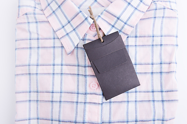 포토 JPG 해외이미지 디자인 드레스 옷 여자 남자 종이 백그라운드 셔츠 패턴 비즈니스 버튼 새로움 사람없음 여름 파란색 쇼핑 유행 꼬리표 라벨 공백 흰색 직물 면 가격 확인 질감 소매 고립 정중 스타일 해외포토 계절 컬러 컨셉 상의 무늬 프레임 사람 파일형식 이미지허브