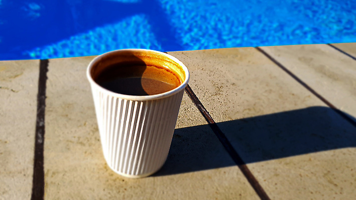 포토 JPG 해외이미지 직업 웰빙 꽃 커피 파도 바다 하늘색 가족 놀이 아침 근육 휴가 휴식 건강 사람없음 물 여름 파란색 울타리 태양 반사 수영 스파 젖음 광선 껍질 신선 투명 서핑 선탠 시원함 청소 다이빙 소금 규칙 천창 해외포토 주간 자연요소 식물 계절 음료 컬러 컨셉 관계 담장 수상스포츠 수중스포츠 파일형식 이미지허브