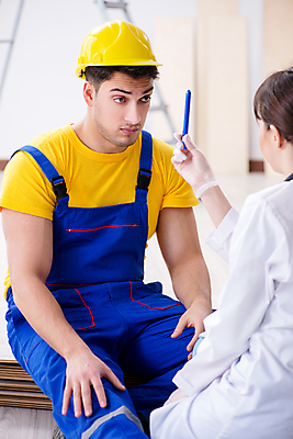 포토 JPG 해외이미지 응시 여자 남자 노동자 실내 들기 상반신 성인 두명 앞모습 뒷모습 진료 환자 의사 성인만 해외포토 직업 시선 뷰포인트 의학 모션 사람 내부 의료진 파일형식 이미지허브